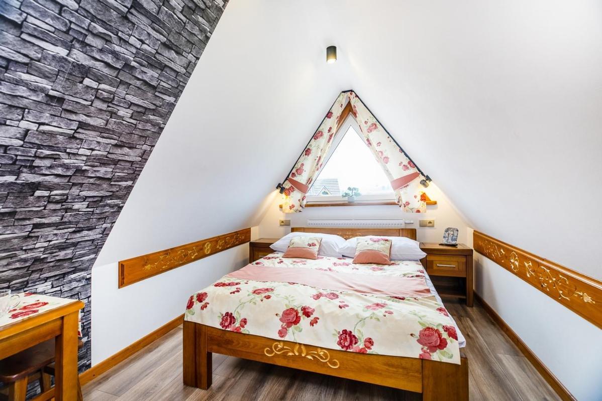 Willa Pod Wierchem Bukowina Tatrzańska Exterior foto